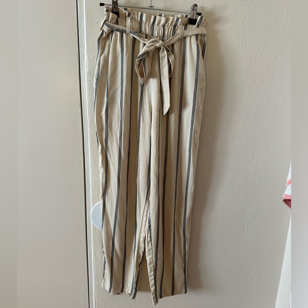 Women’s striped linen pants size 4
